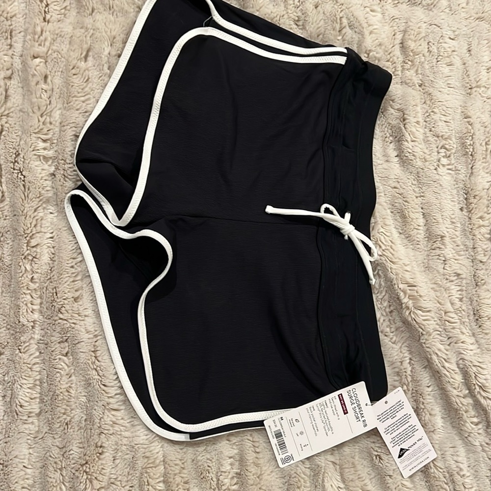 Athleta cloud break surge swim short size medium